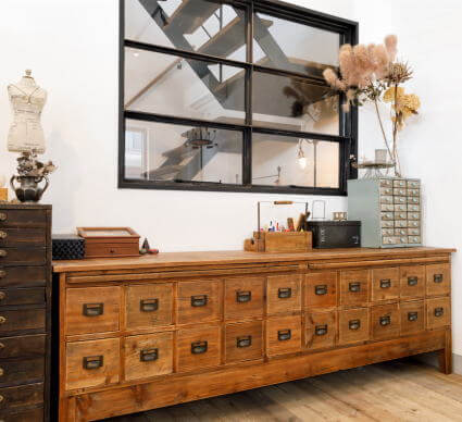 アイアン窓開閉窓の施工例