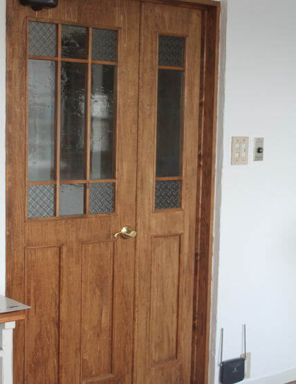 おしゃれ店舗ドア施工例