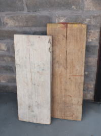 店舗什器や撮影の台に合う古材板