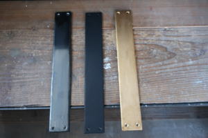 ドア製作に使いたい金物