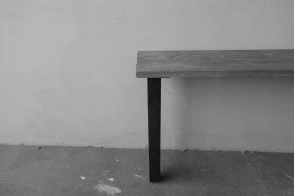 DIYで作るテーブル脚