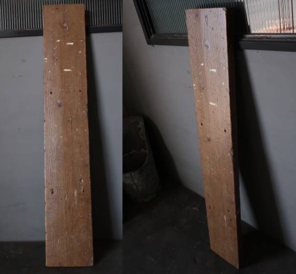古い木材でショップを作る