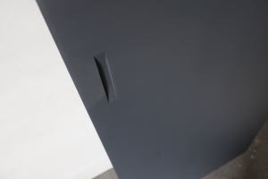 DIYでも気軽に使える特価木製ドア