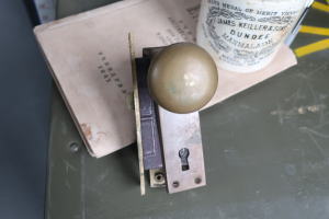 こだわりのアンティークドアノブ