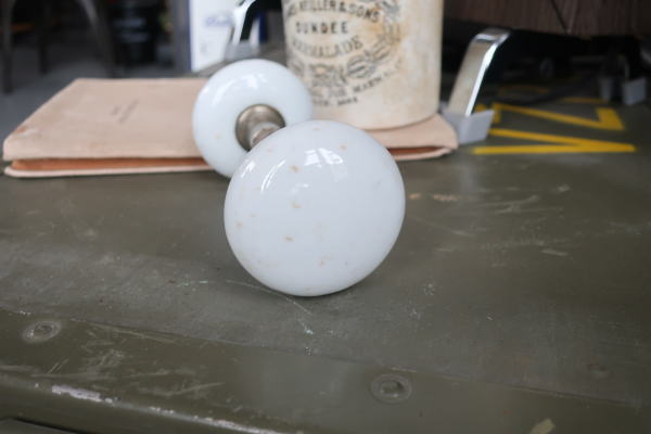 オシャレなドア製作に使いたいノブ