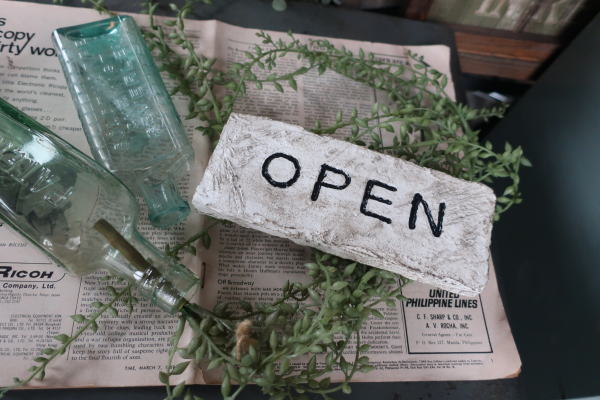 限定ブロックサイン OPEN アンティーク風置き型店舗サイン インテリアディスプレイ