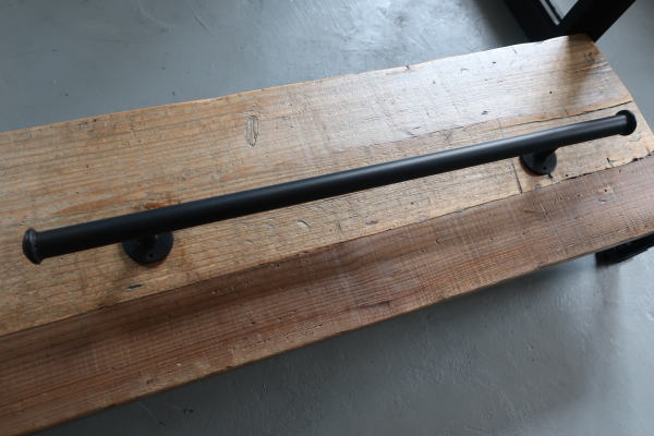 限定販売のマットブラック仕上げアイアンハンドル