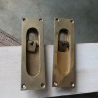 昭和レトロ引き戸錠