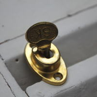 昭和レトロな内締鍵