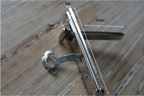 金物 レトロ 鍵