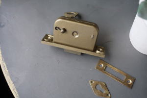 扉に使いたいオシャレなラッチキー