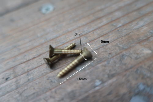 家具製作に細かな金物までこだわる