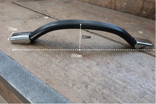 家具や扉で使いたいアクセントになるハンドル