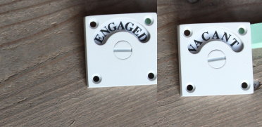脱衣所で使いたいアクセントになる鍵の販売