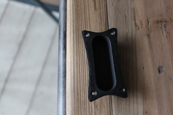 こだわりの引き戸用取手
