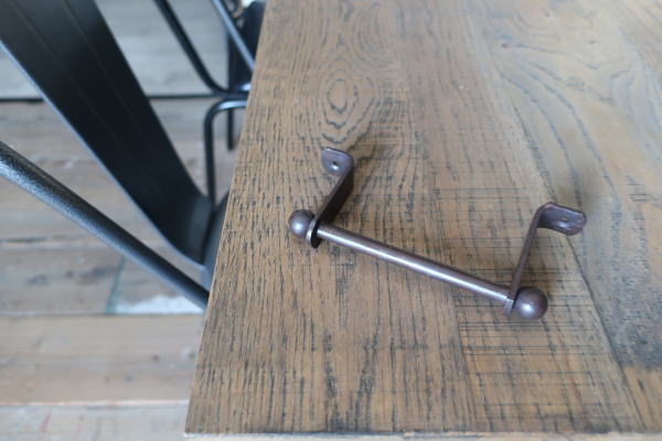 おしゃれデザインの家具ハンドル
