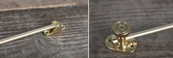 押上窓に使いたい真鍮金物
