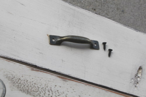 家具引き出しに使いたい小さなハンドル