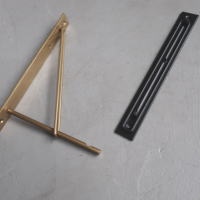 使わない時にはたためるフック