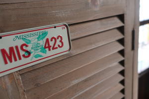 ガレージに飾りたいプレート