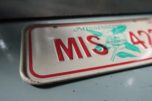 ガレージに飾りたいプレート