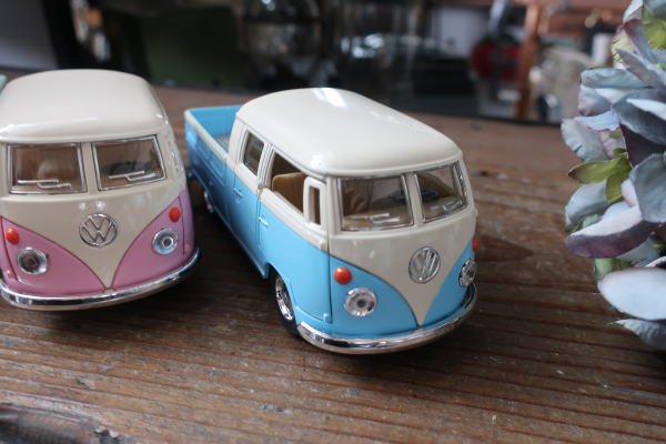 店舗ディスプレイやお部屋のアクセントにぴったりなVWピックアップミニチュア