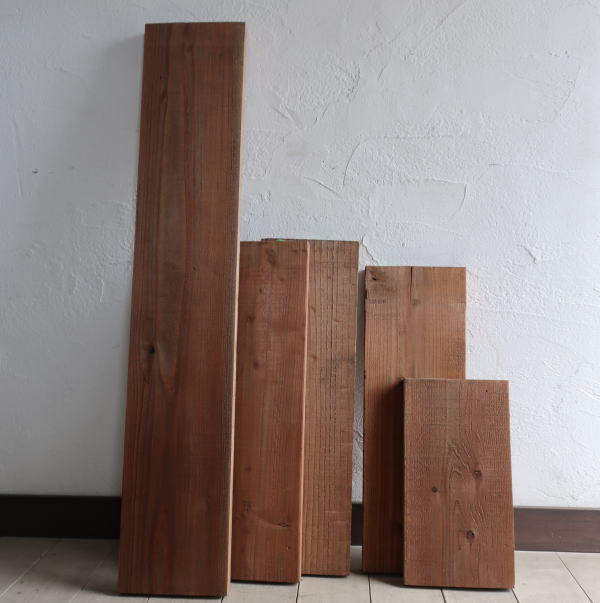 素朴な風合いが魅力的な杉材販売