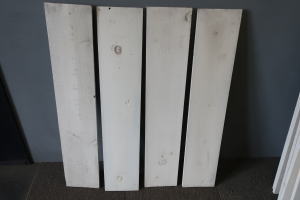アンティーク木材で壁を作る
