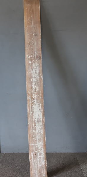 家具作りを楽しむ
