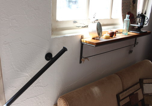 オーダー対応の階段手すり,ご希望サイズで製作可能