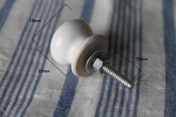 まるくてかわいいセラミックノブ