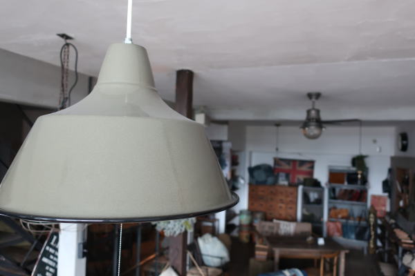 かっこいいホーローペンダント灯具