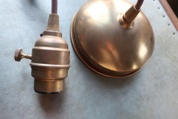 おしゃれな電球を楽しめるペンダント灯具