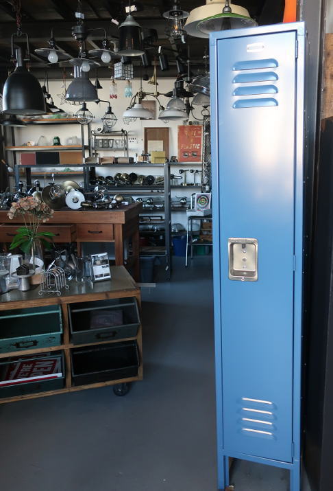 かっこいいアメリカンロッカー