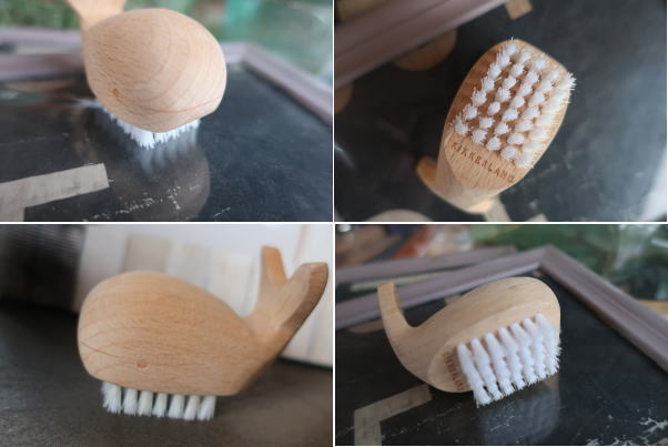 くじらデザインのミニブラシ