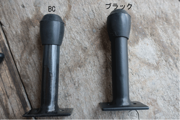 シンプルなデザインが魅力的なドアストッパー