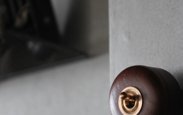 デザインがかわいいおしゃれスイッチの販売